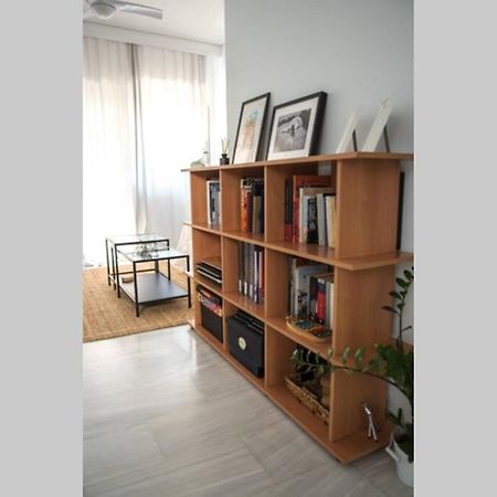 Your Cozy Downtown Home - Apartment Larissa Exterior foto